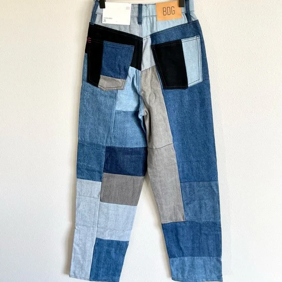 NWT UO BDG Patchwork High Rise Baggy Jeans Sz 25 - Picture 9 of 11